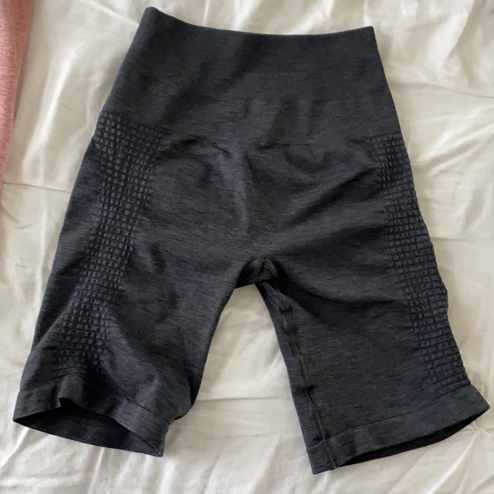 Alphalete biker shorts